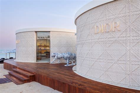 dior shop nammos dubai.